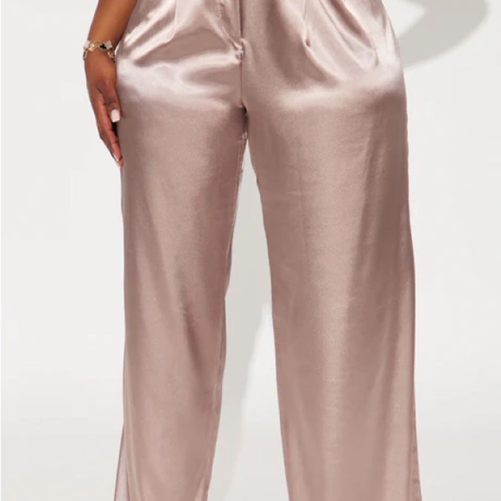 FashionNova Tone it Down Trouser in the color Tan size 3Xl.